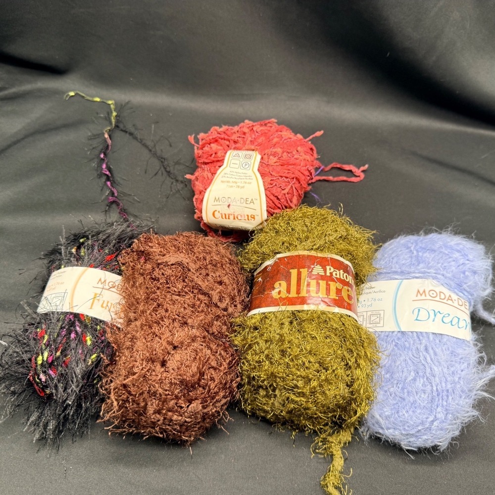 Mixed Novelty Yarn Lot Moda Dea Patons Fur Eyelash Ribbon 5 Skeins Assorted